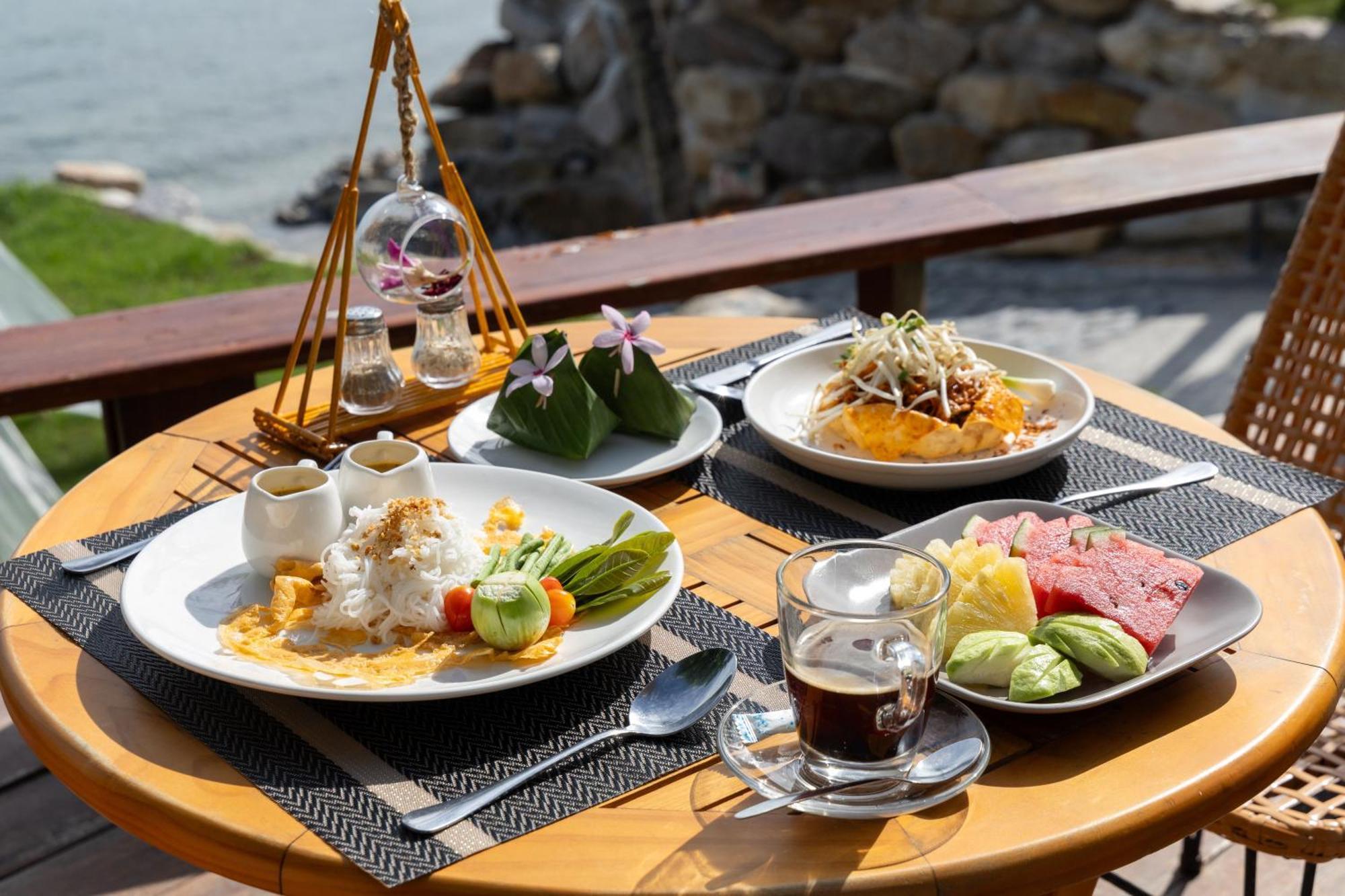 X-Sea Khanom Harbor Bay Resort Exterior photo