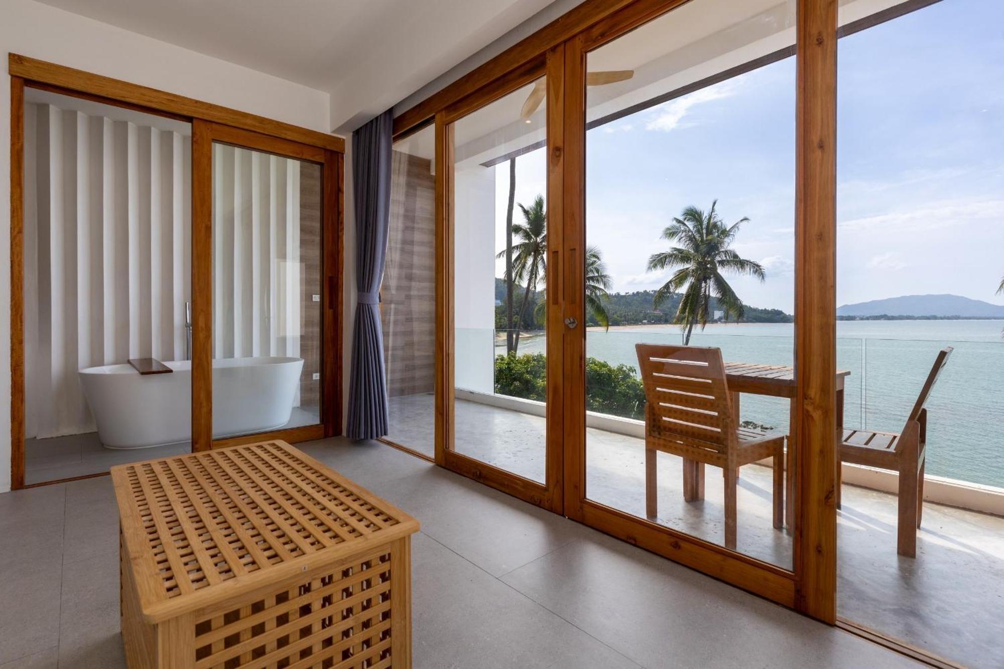 X-Sea Khanom Harbor Bay Resort Exterior photo