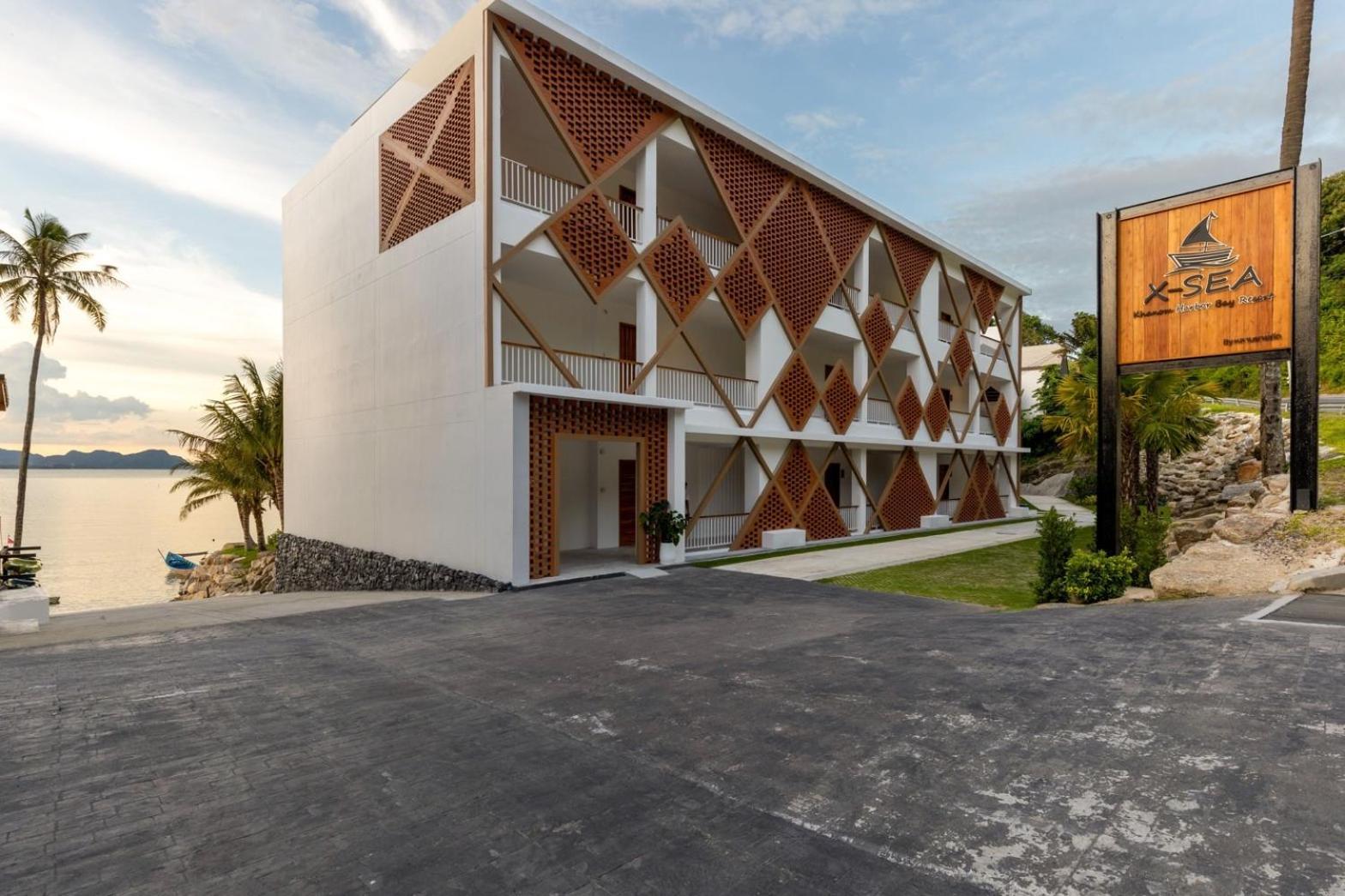 X-Sea Khanom Harbor Bay Resort Exterior photo